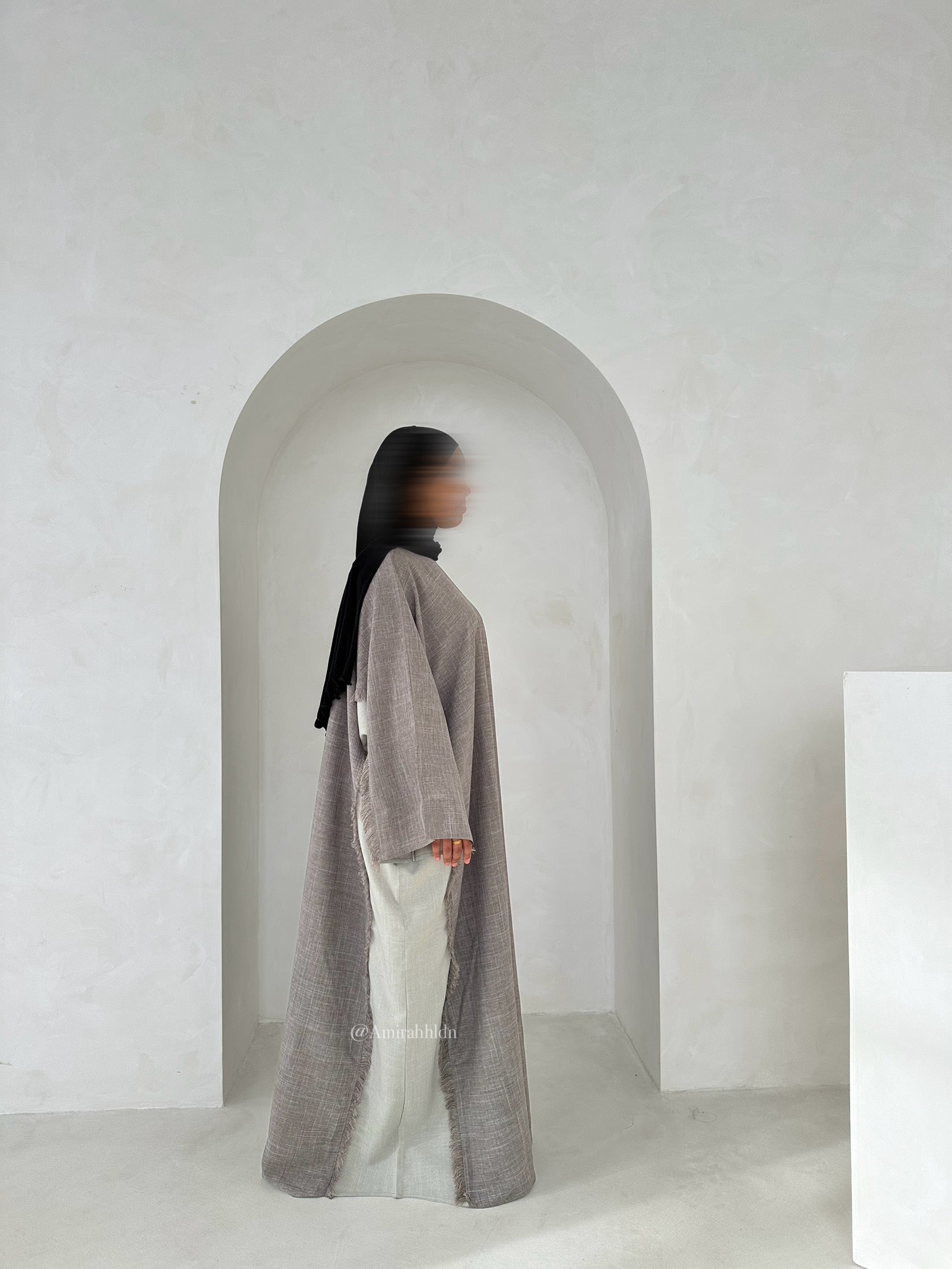 Tawazun Bisht set
