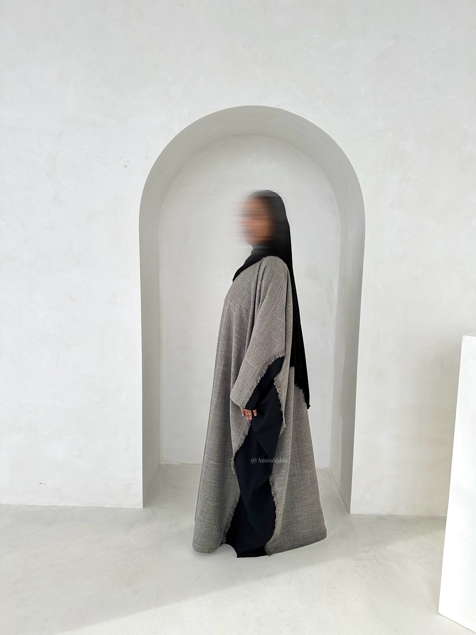 Tawazun Bisht set