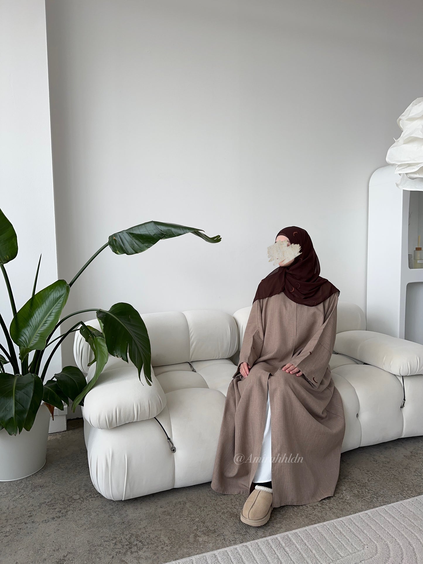Qamar Abaya Set