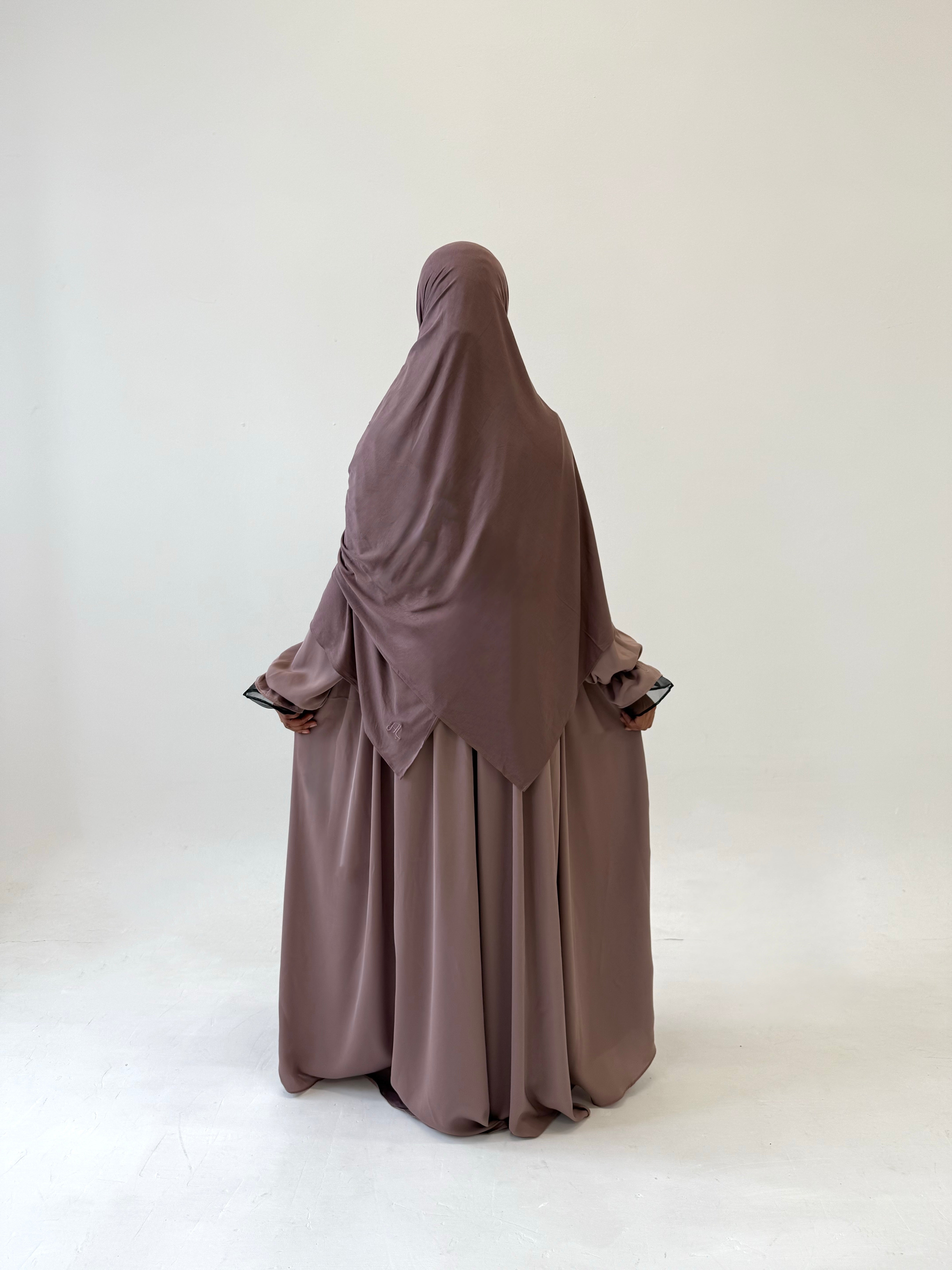 Batul Abaya