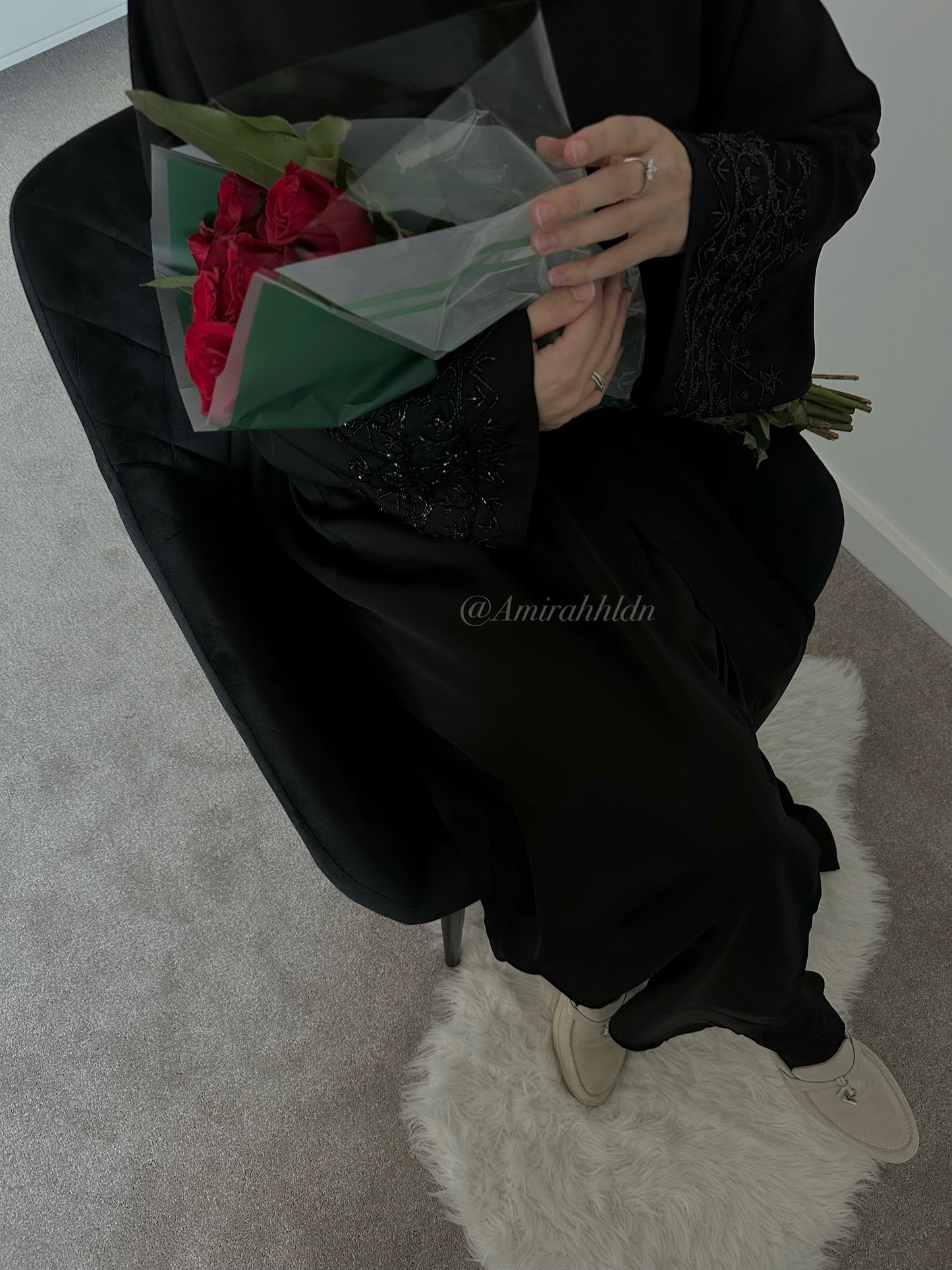 Aswad Abaya
