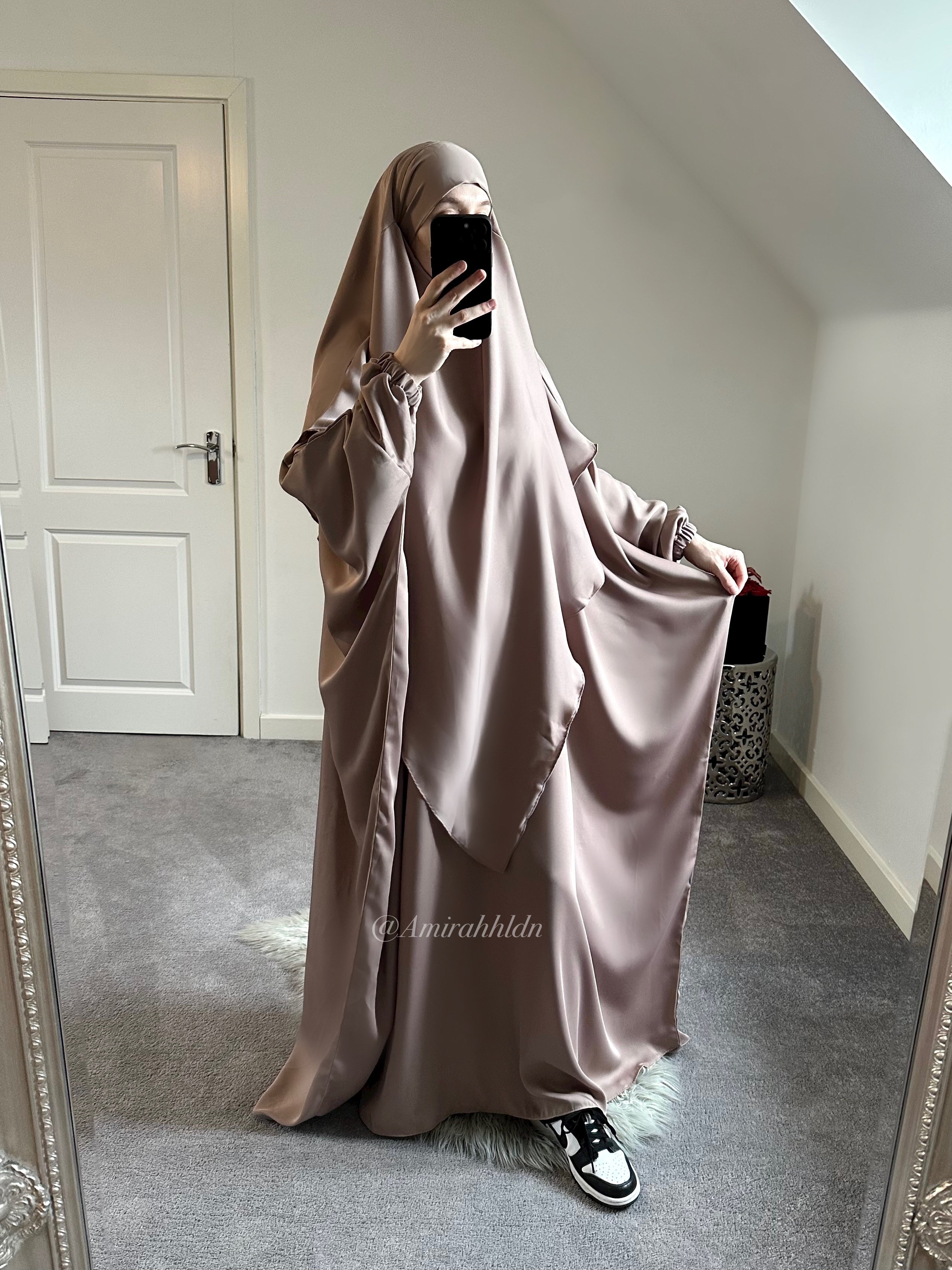 Premium Korean nida Light mauve princesa Abaya