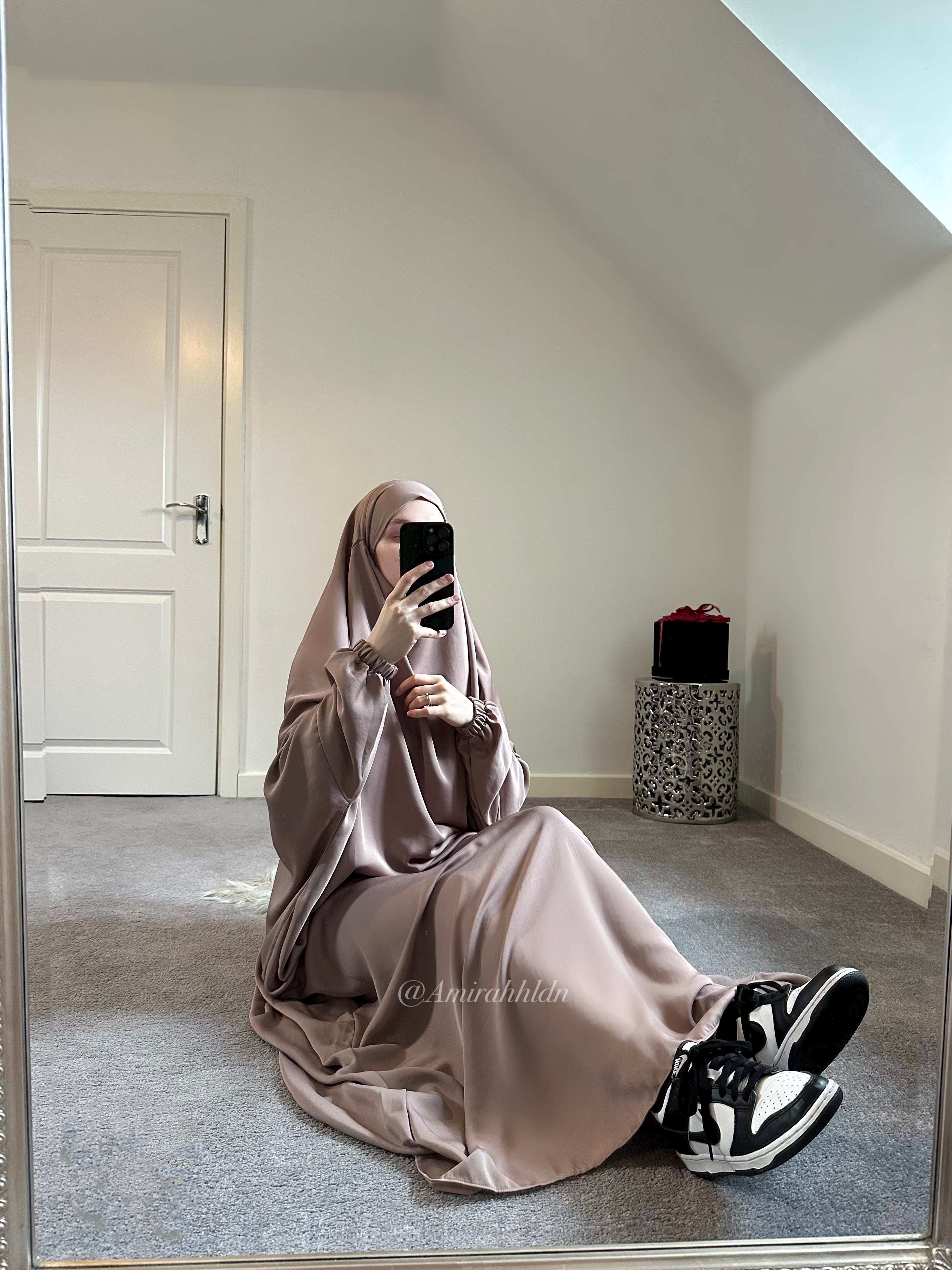 Premium Korean nida Light Mauve Jilbab