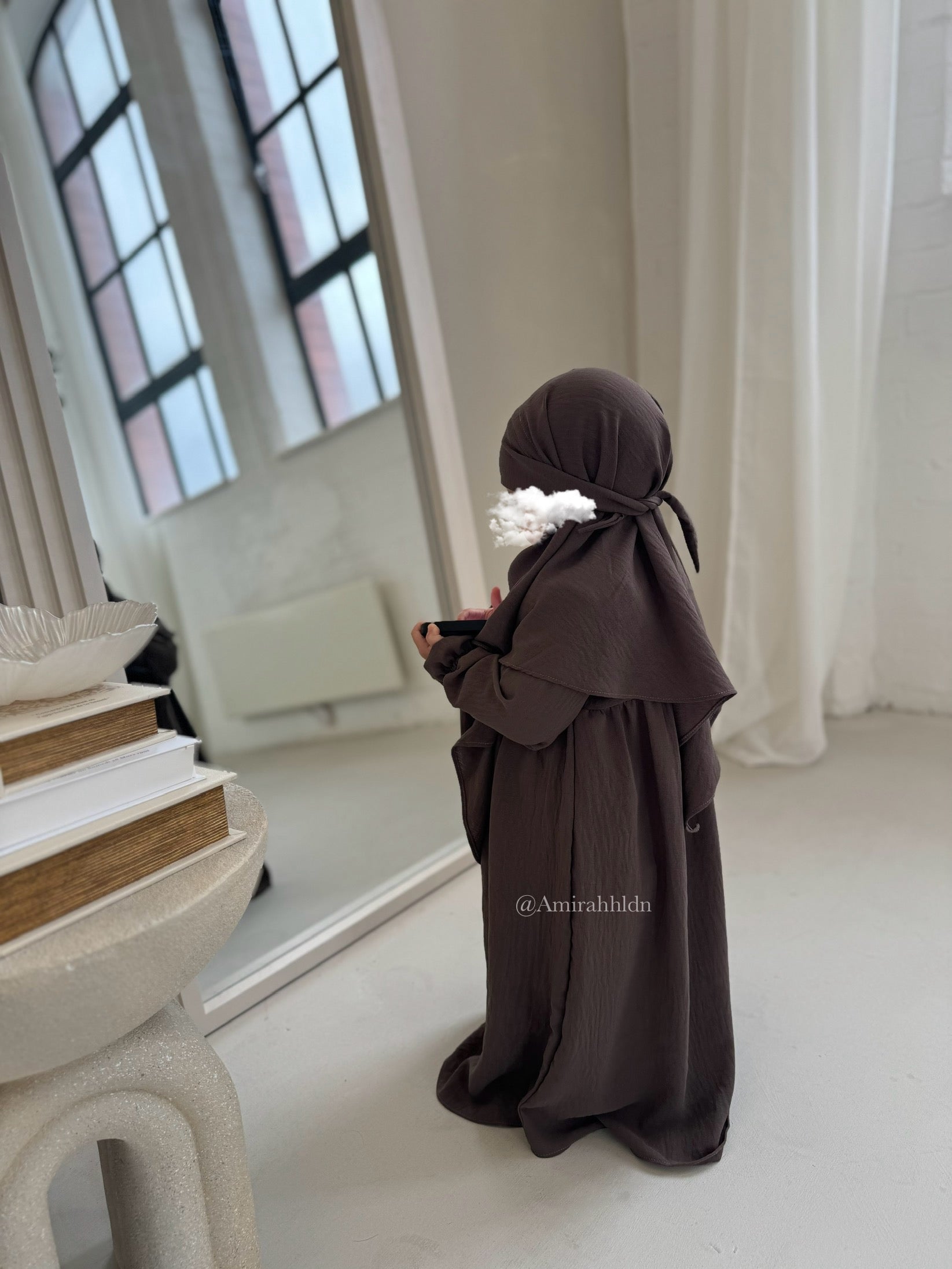 Kids Amanah abaya and Khimar set - Ruffle sleeve