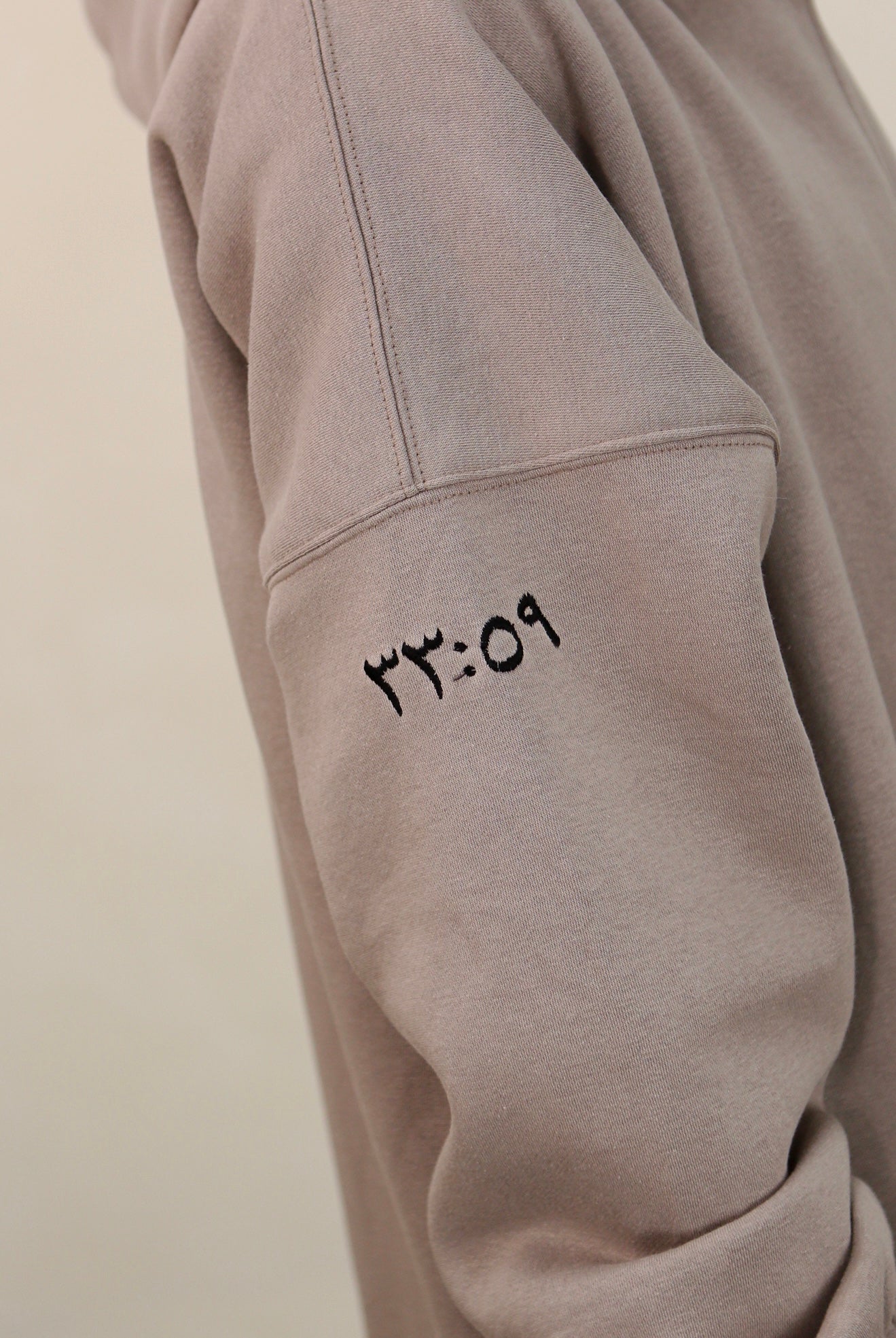 Hoodaya - Stone musk