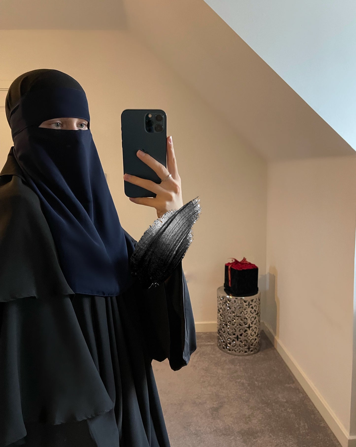 Single layer niqab