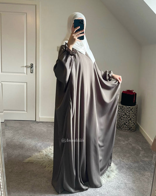 Ruffle sleeve abaya