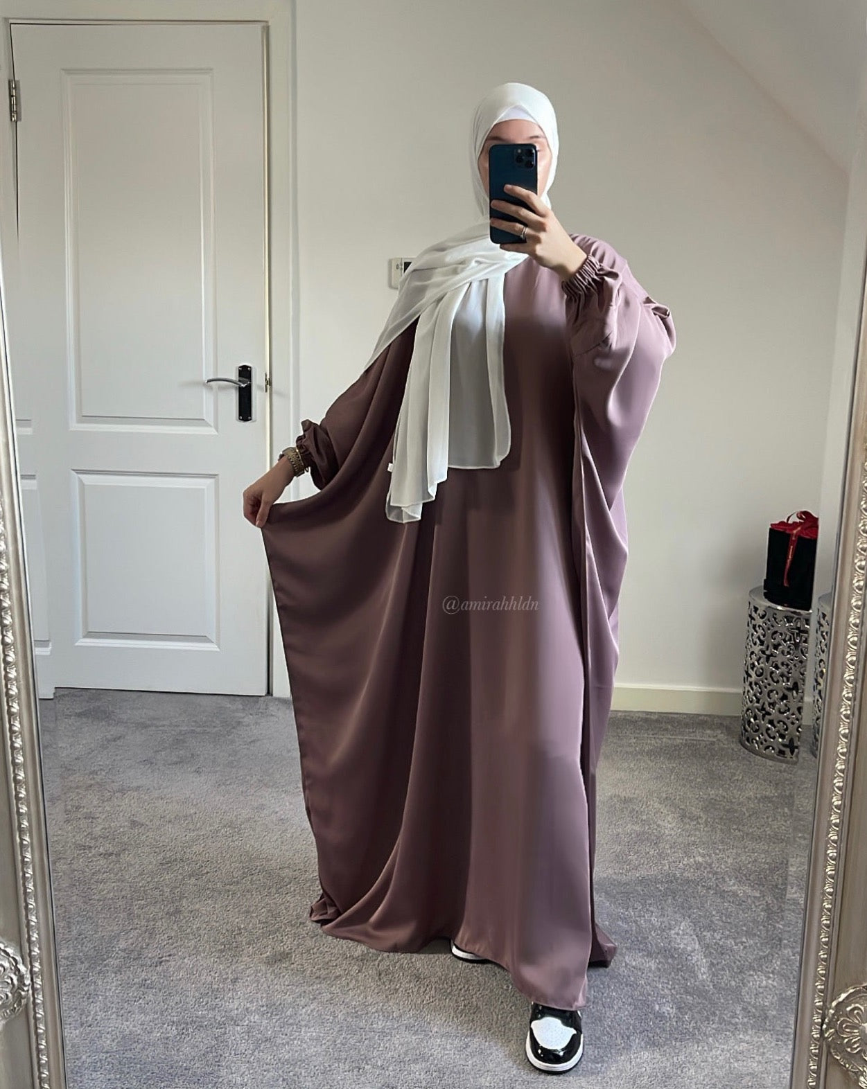 Mauve princess abaya